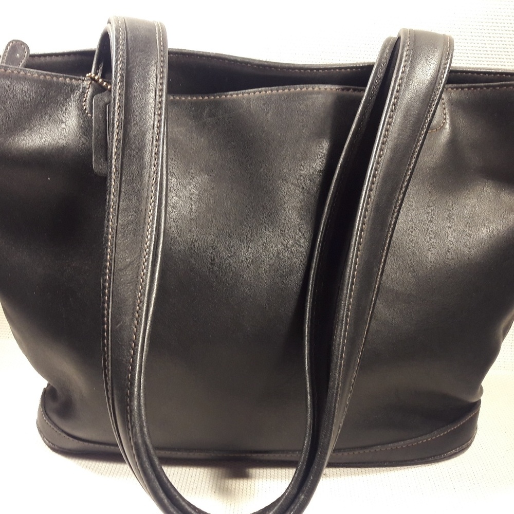 Coach Bleeker Bucket Tote Shoulder Shopper  9302 b